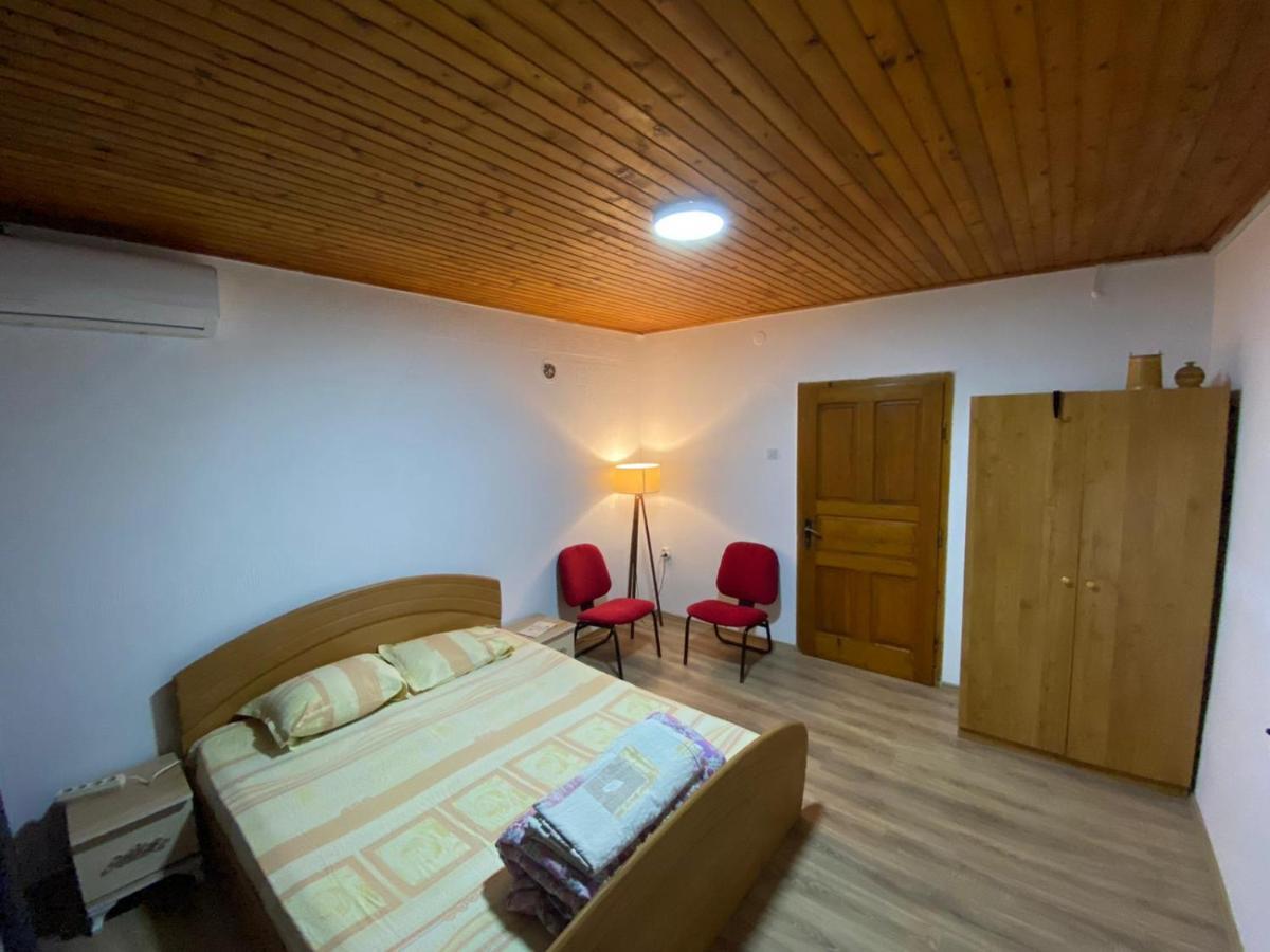 Zani Hostel Prizren Esterno foto