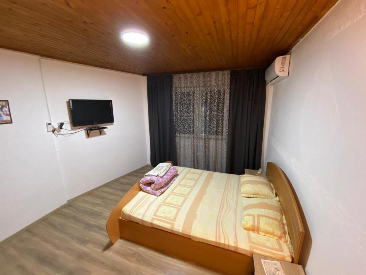 Zani Hostel Prizren Esterno foto