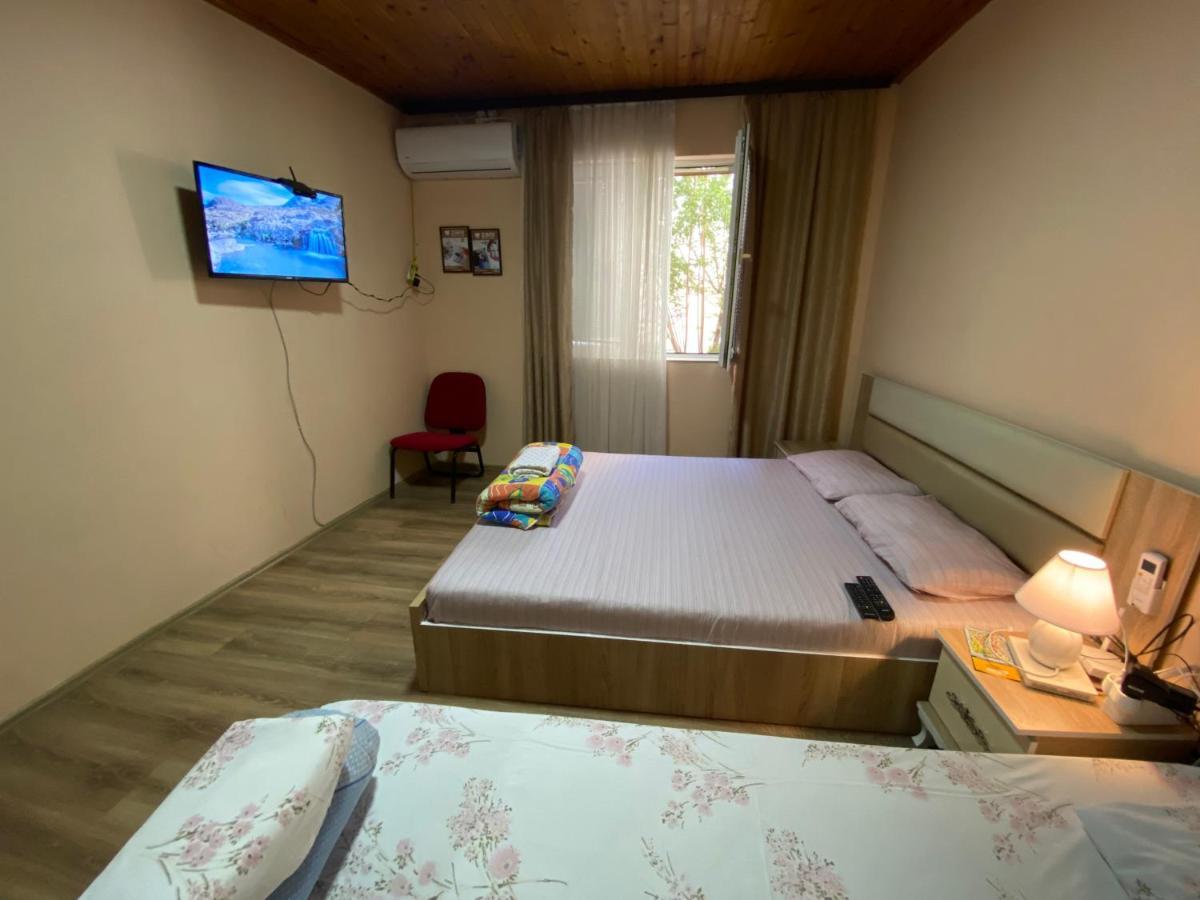 Zani Hostel Prizren Esterno foto