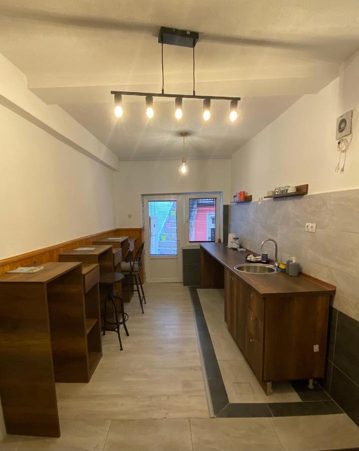 Zani Hostel Prizren Esterno foto